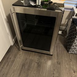 Magic Chef Wine Fridge