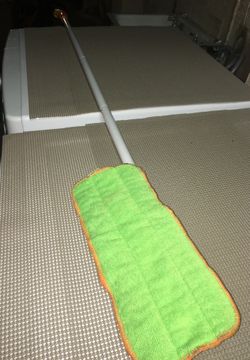 Hardwood floor cleaner and pad