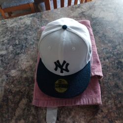 New York Yankees 59 50 