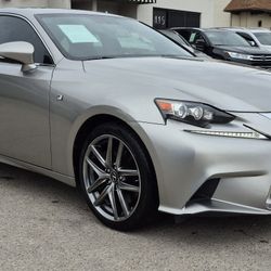 2016 Lexus IS