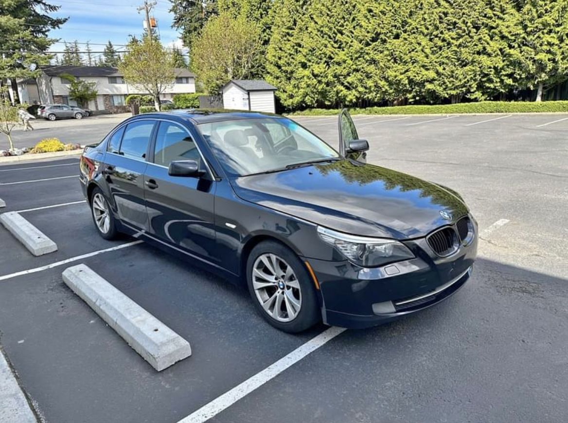 2010 BMW 5 Series