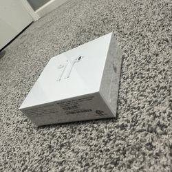AirPods 2 Wireless Charging Case & Headphones