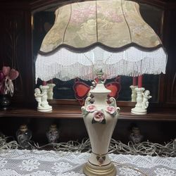Victorian Style Lamp (Marie Antoinette )antique Vintage