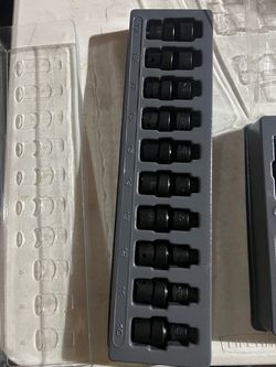 3/8 icon swivels open box