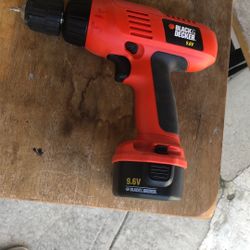 Black &Decker Electric Drill 