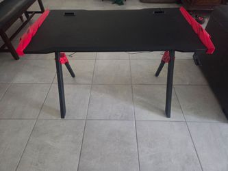Gaming Desk with built in RBG lights