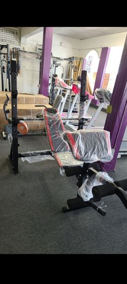 Marcy Adjustable Olympic Workout Bench with Squat Rack and Preacher Pad.brand new in box