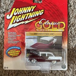 Johnny Lightning Classic Gold Collection 1955 Chevy Bel Air