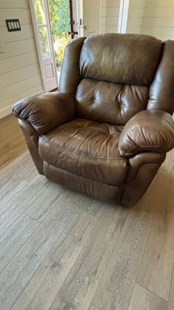 Leather recliner