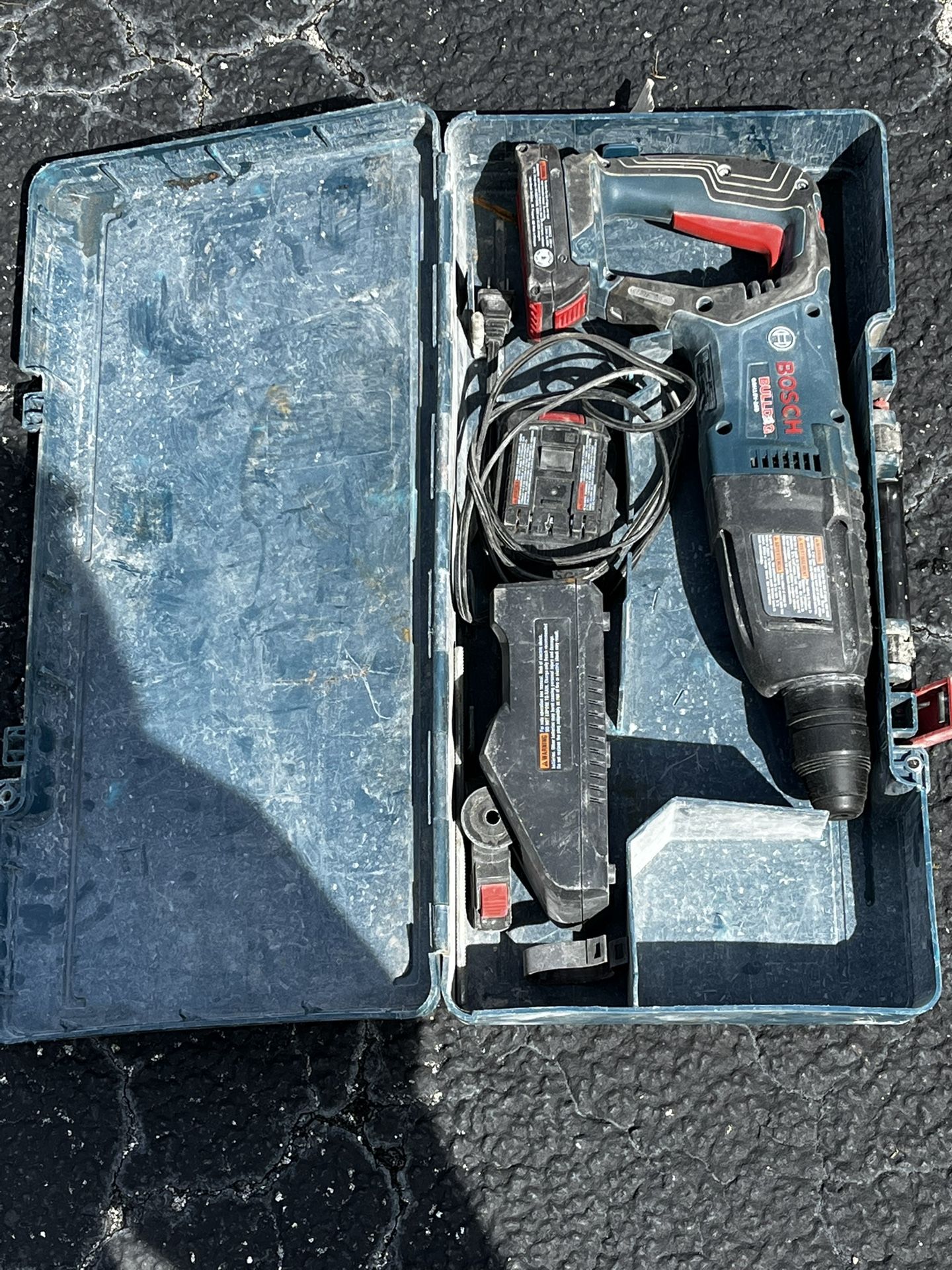 Bosch 11255VSR SDS-plus Bulldog Xtreme Rotary Hammer.
