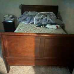 Queen Bed Frame 