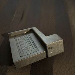 Wireless Charging Pad C43 AMG 