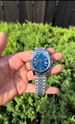 Men’s watches skydweller