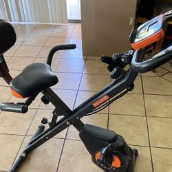 Mesas $ 150 Dls, Máquina De Ejercicio $100 Dls