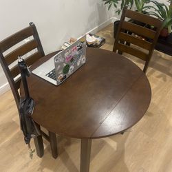 Dining Table With 2 Chairs 