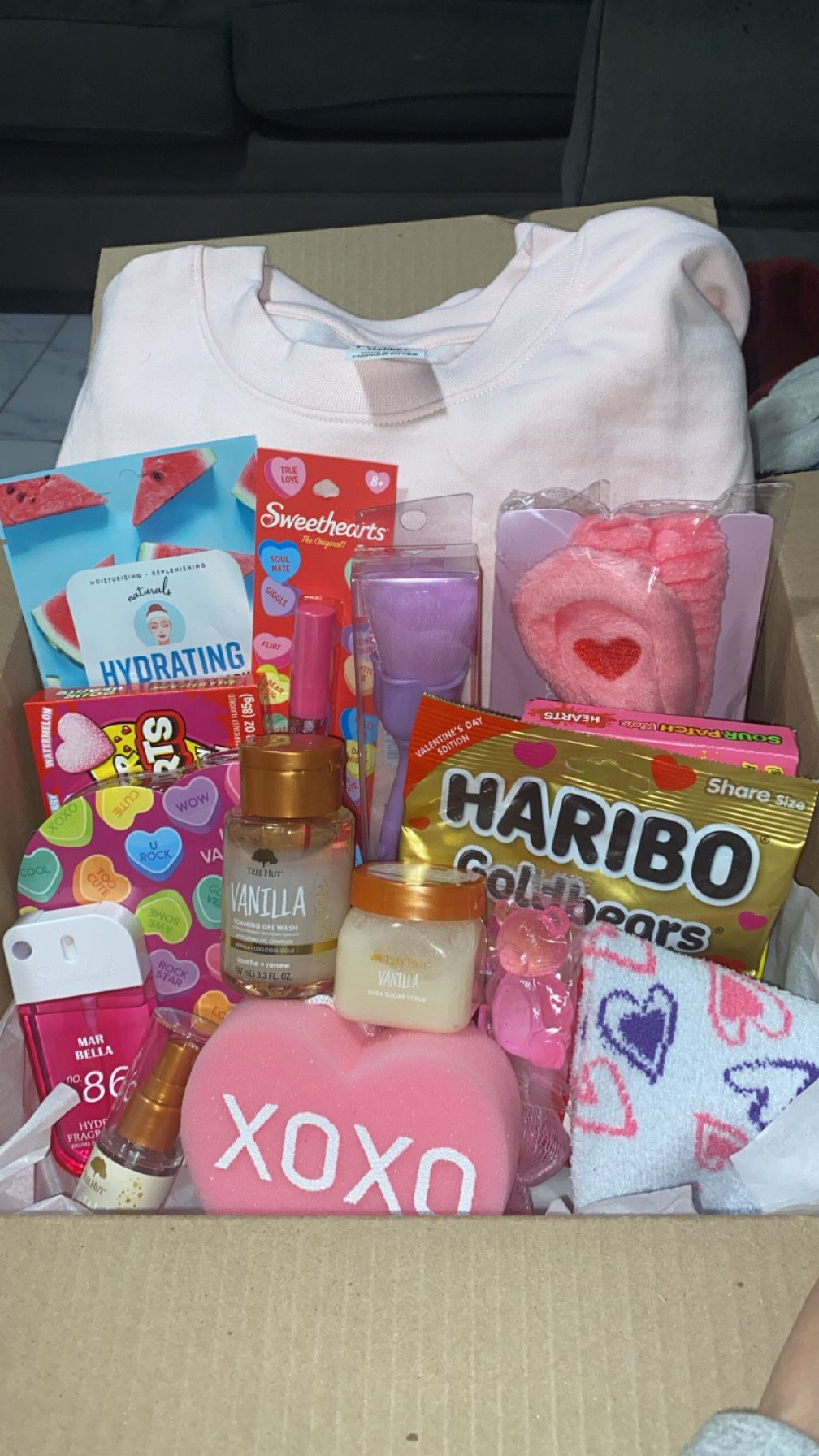 Pink Valentine Basketđź©·