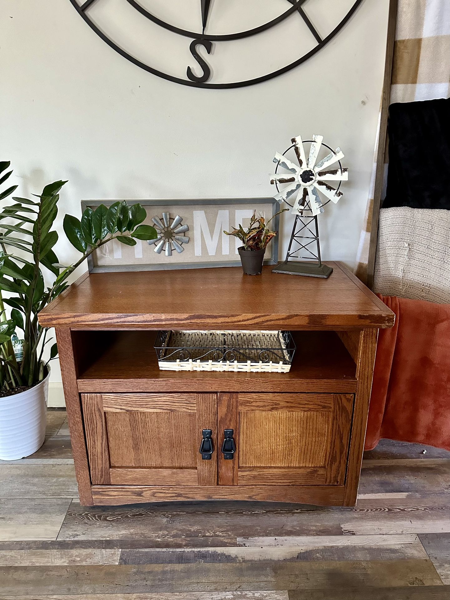 Farmhouse Style Table 