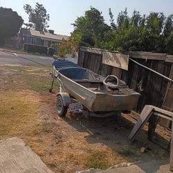 11 Ft Aluminum Fishing Boat With Motor Outboard Gas Operated