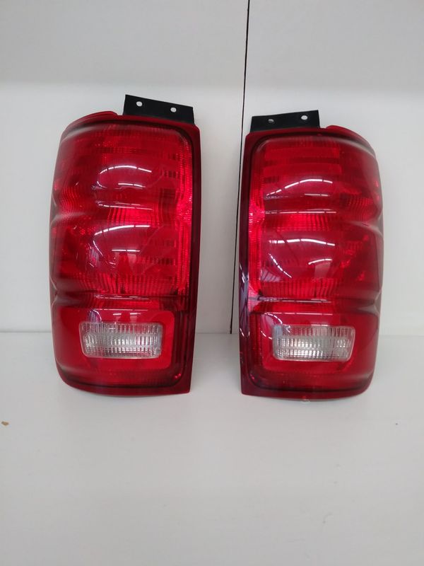 1997 2000 Ford Expedition Tail Lights For In Dallas Tx Offerup