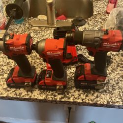 Milwaukee Fuel Combo kit