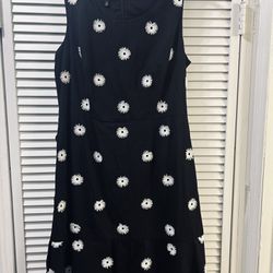 Talbots Black And White Flower Design Dress . Size 16 