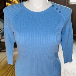 Very good Jeanne Pierre ladies sweater size medium 
