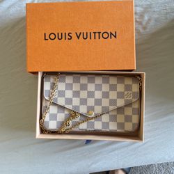 Louis Vuitton Damier Azur Felicie Pochette