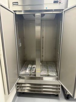 CA FREE DELVIERY 40" Commercial Reach In Refrigerator 