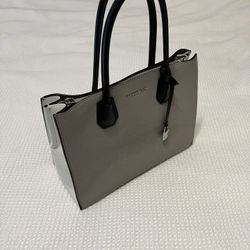 Michael Kors Grey/White/Black Bag