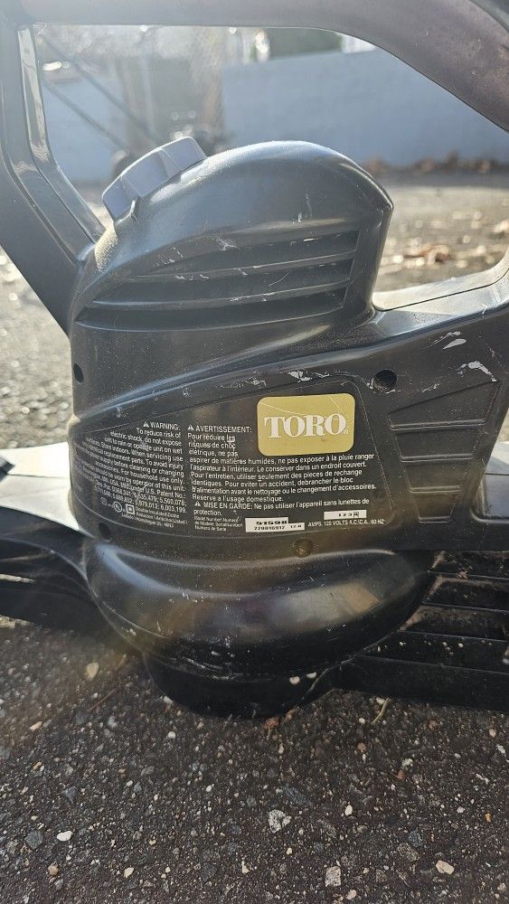 Torro Electric Leaf Blowers