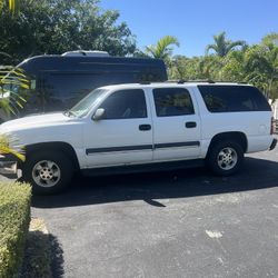 2003 Chevrolet Suburban