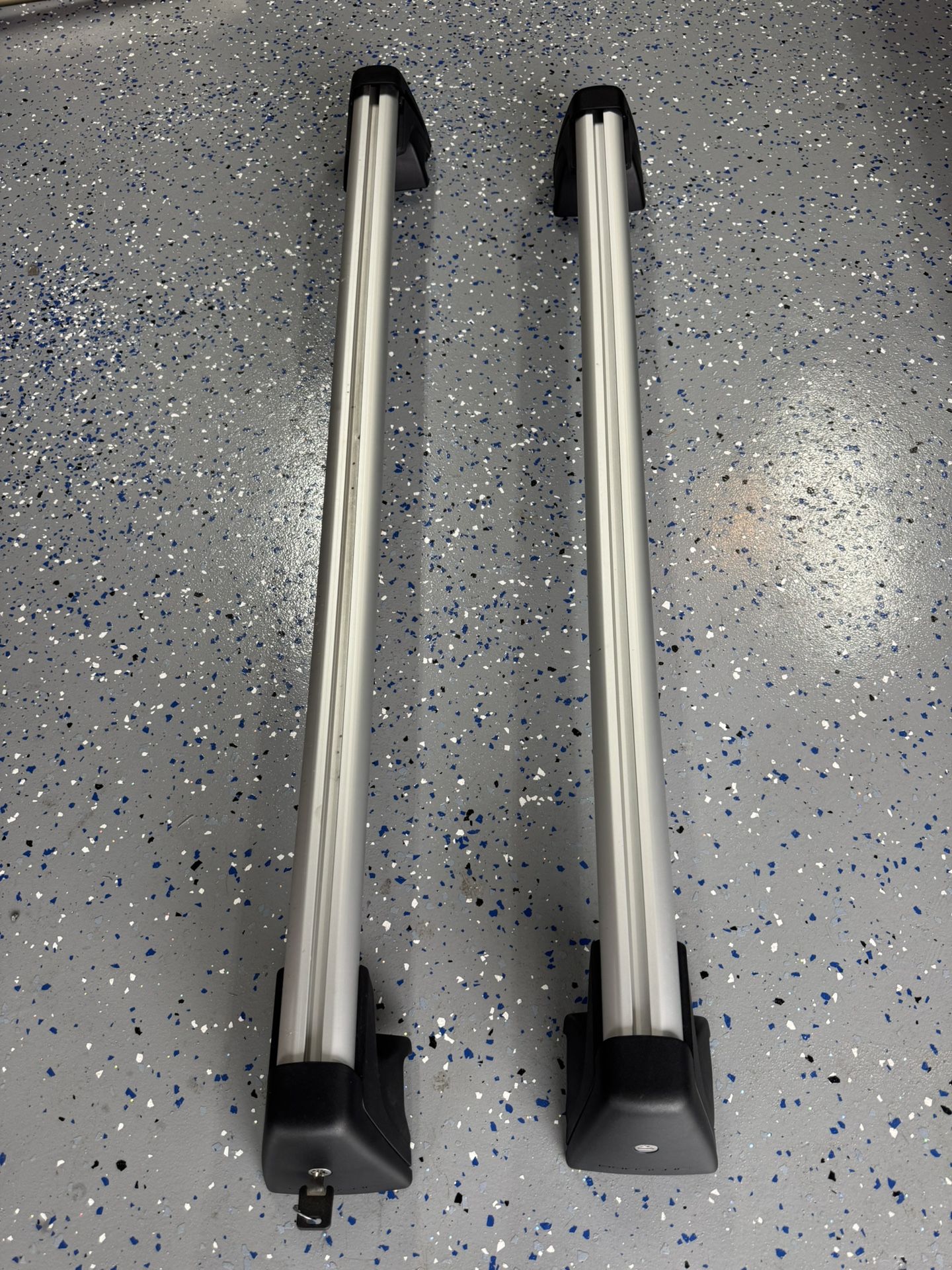 Genuine Porsche Macan Roof Rack Bars