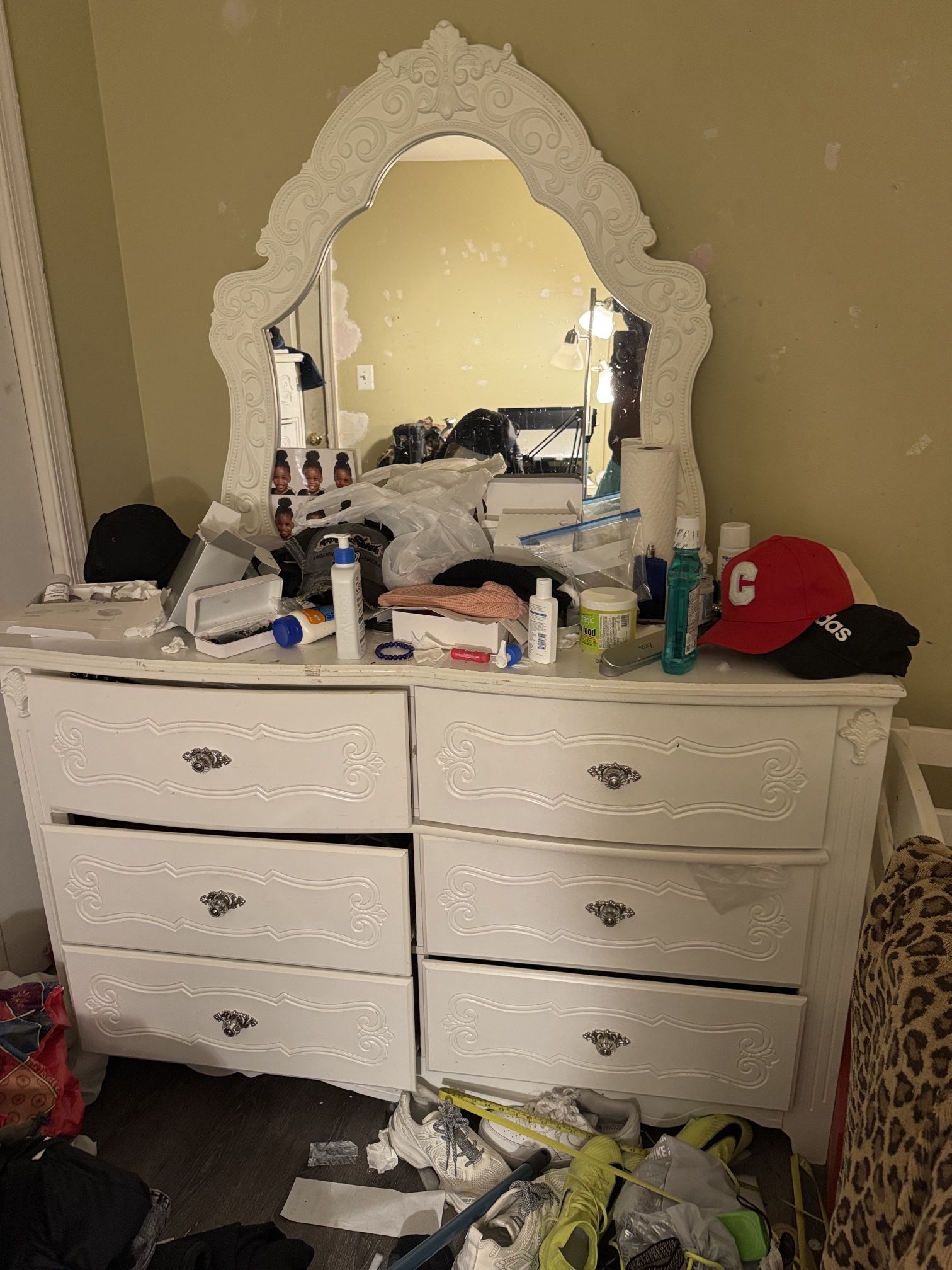 Beds, Dresser, Office Table, Drawer Etc