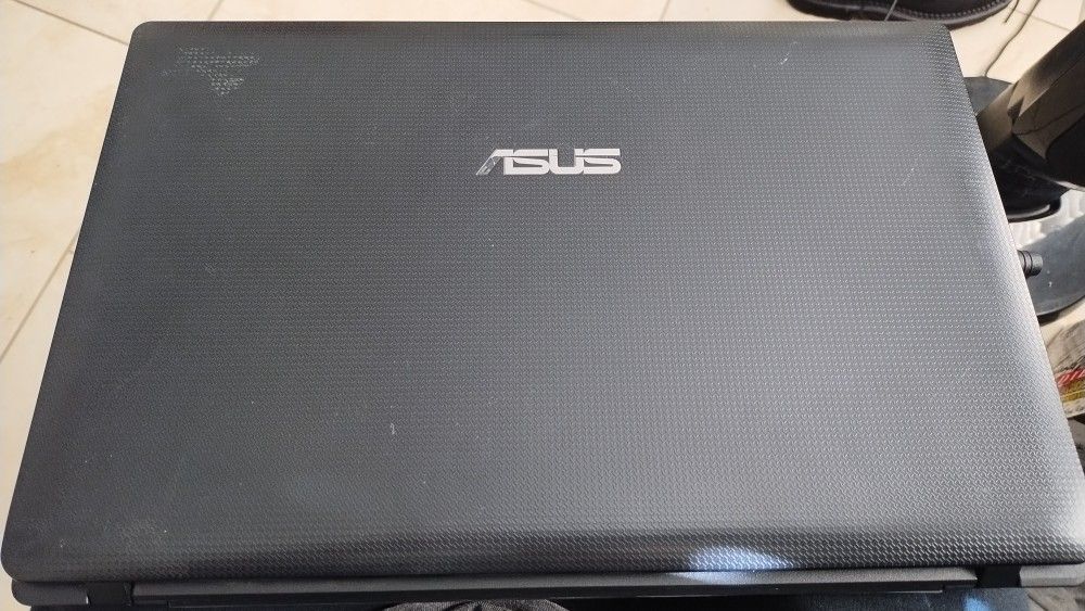 ASUS X54c Laptop 