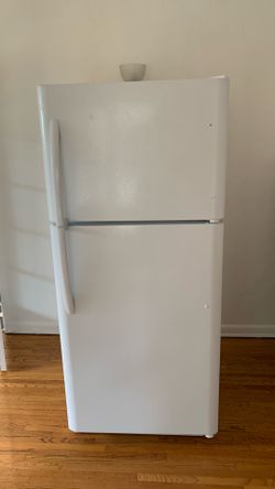 Frigidaire 30 inch fridge