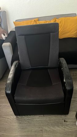 Game chair