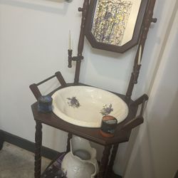 Victorian Washstand Vanity 