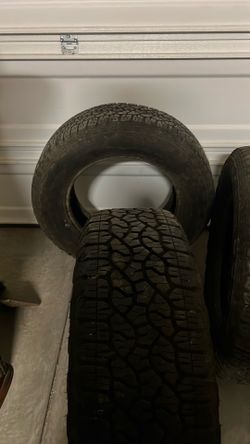 65R20 tires set