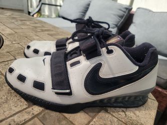 Nike Romaleos 2 size 10.5 weightlifting shoes