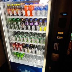 Glass Front Drink Machine 