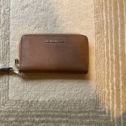 Michael Kors Wallet $55 Authentic 
