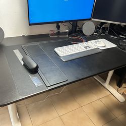 Bekant Adjustable Height Large Desk Table Ikea
