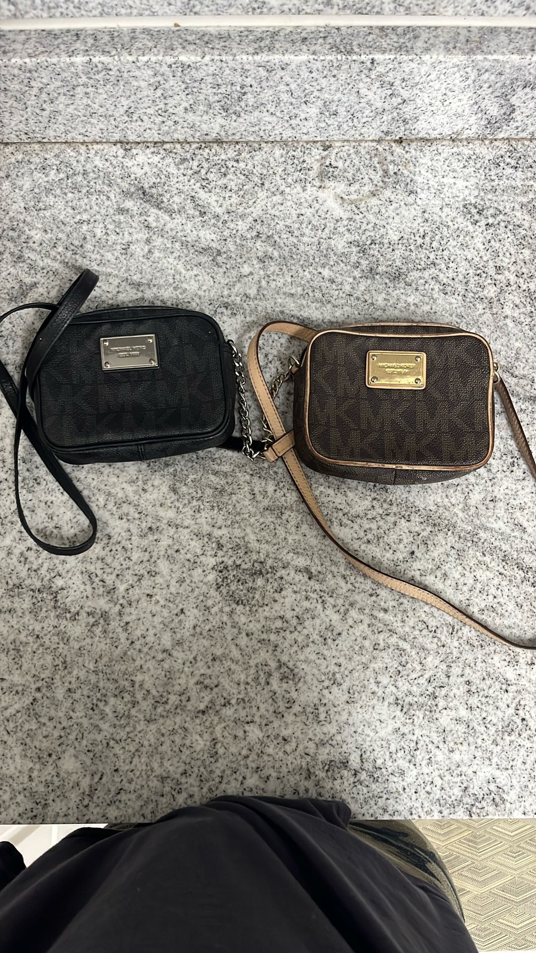 Michael Kors Crossbody
