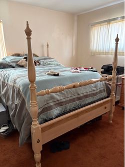 Queen Bedroom Set