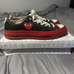 CDG Converse Low Red