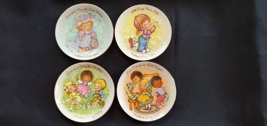 Avon Mother's Day Plates
