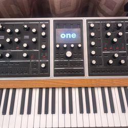 Moog One 8-Voice Polyphonic Analog Synthesizer Keyboard