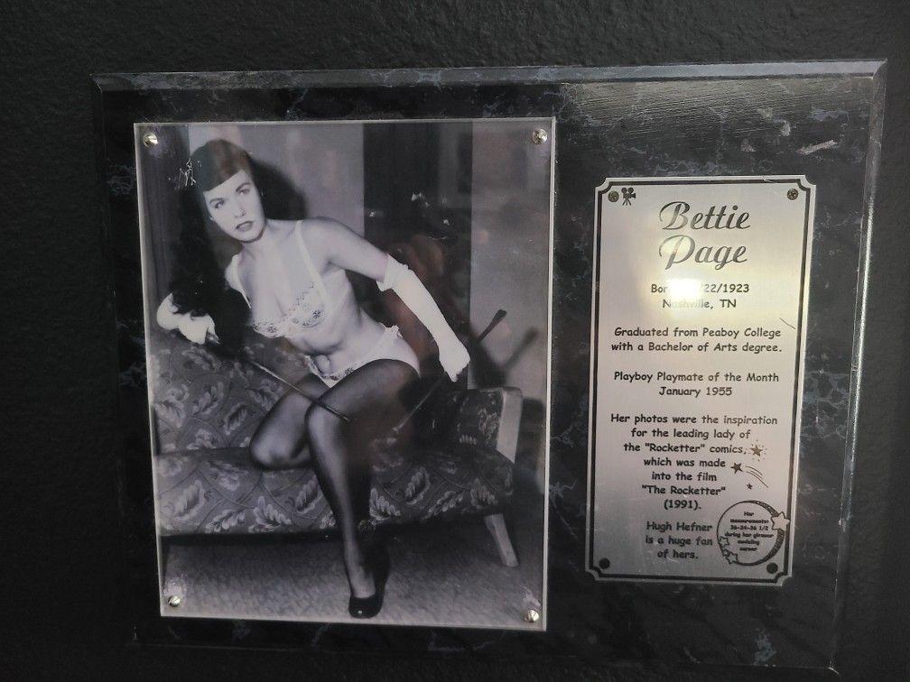 Bettie  Page Plaque