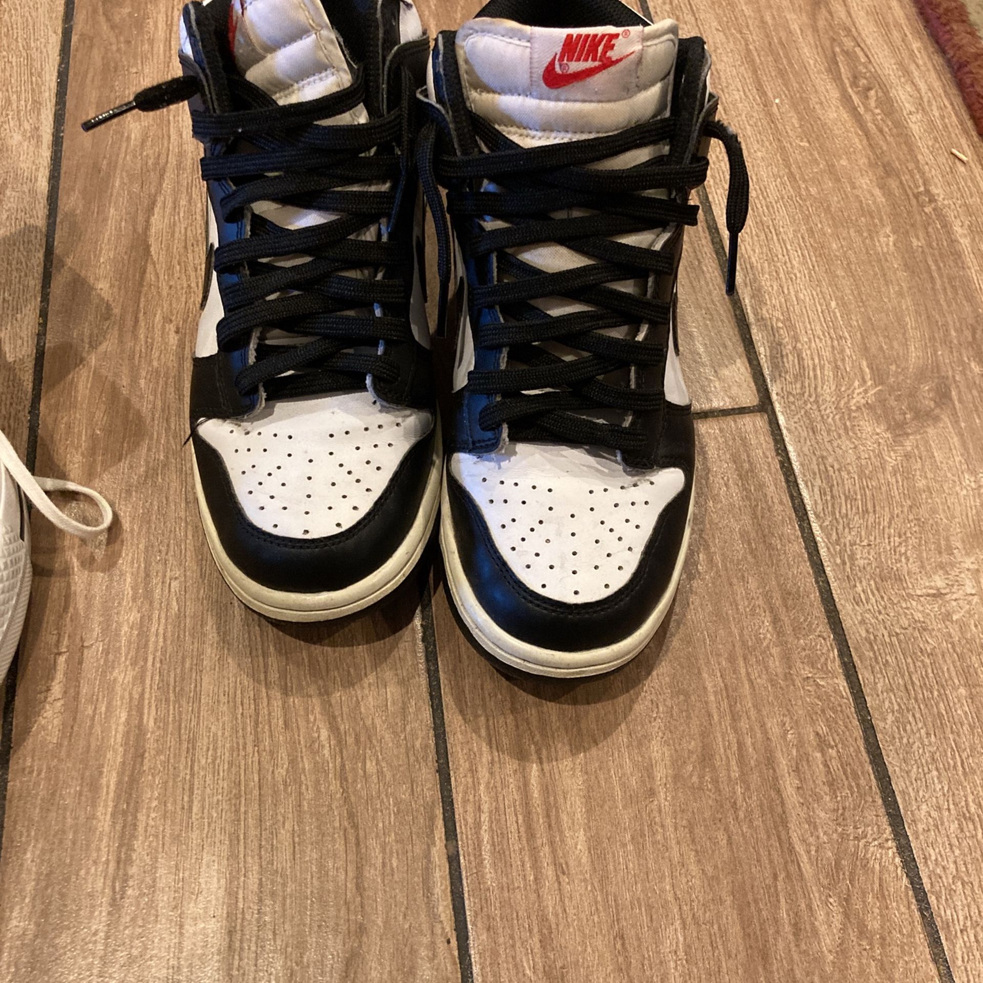 NIKE AND CONVERSE SHOES