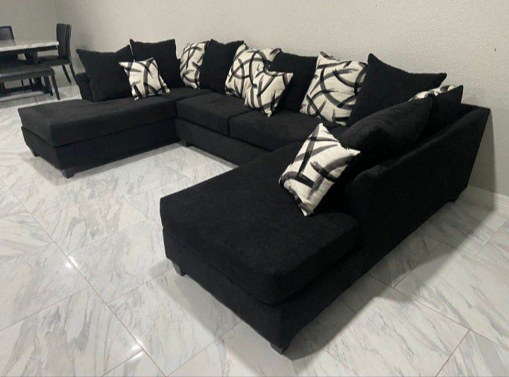 New Dbl Chaise Sectional With Free Delivery 